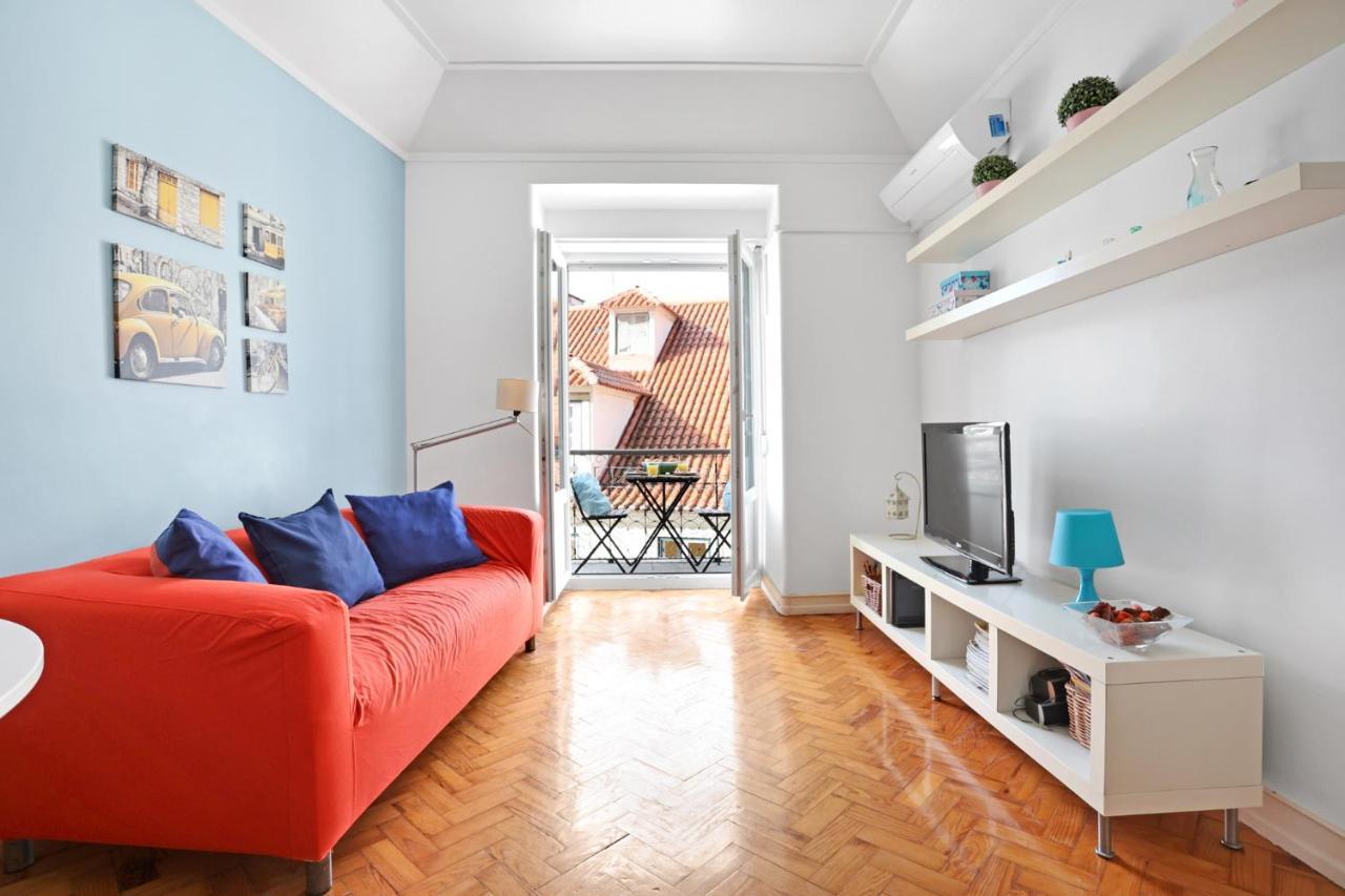 Castelo Apartment - Beautiful Balcony View Lisbon Luaran gambar