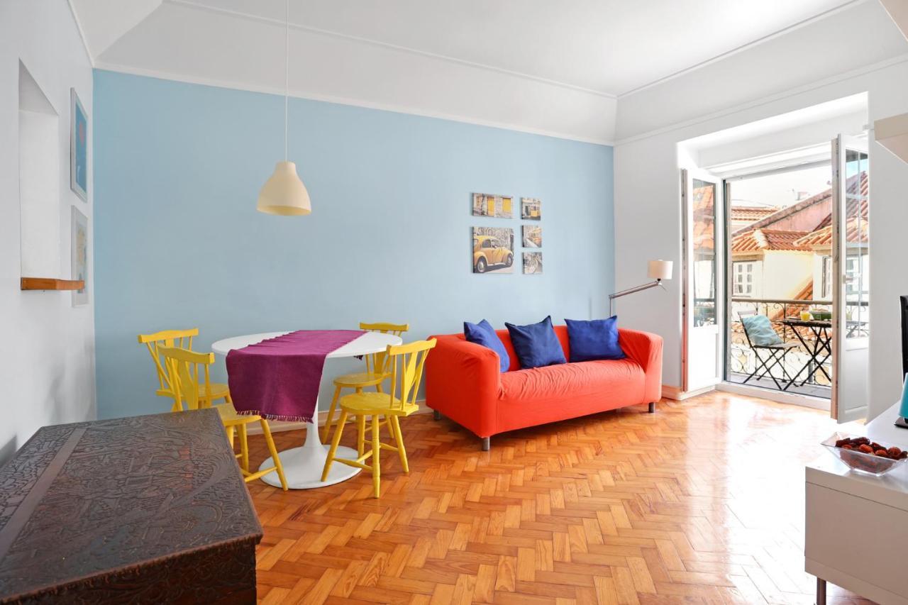 Castelo Apartment - Beautiful Balcony View Lisbon Luaran gambar